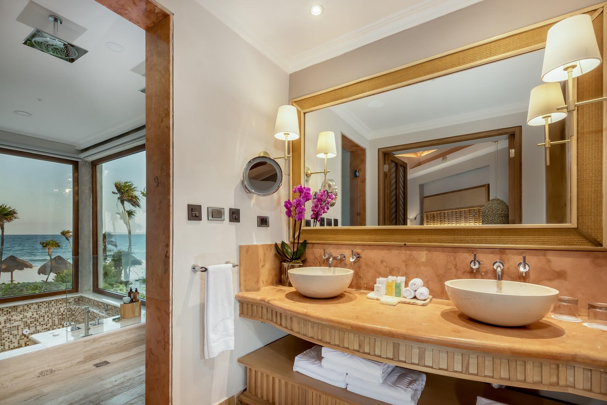 Emerald Junior Suite