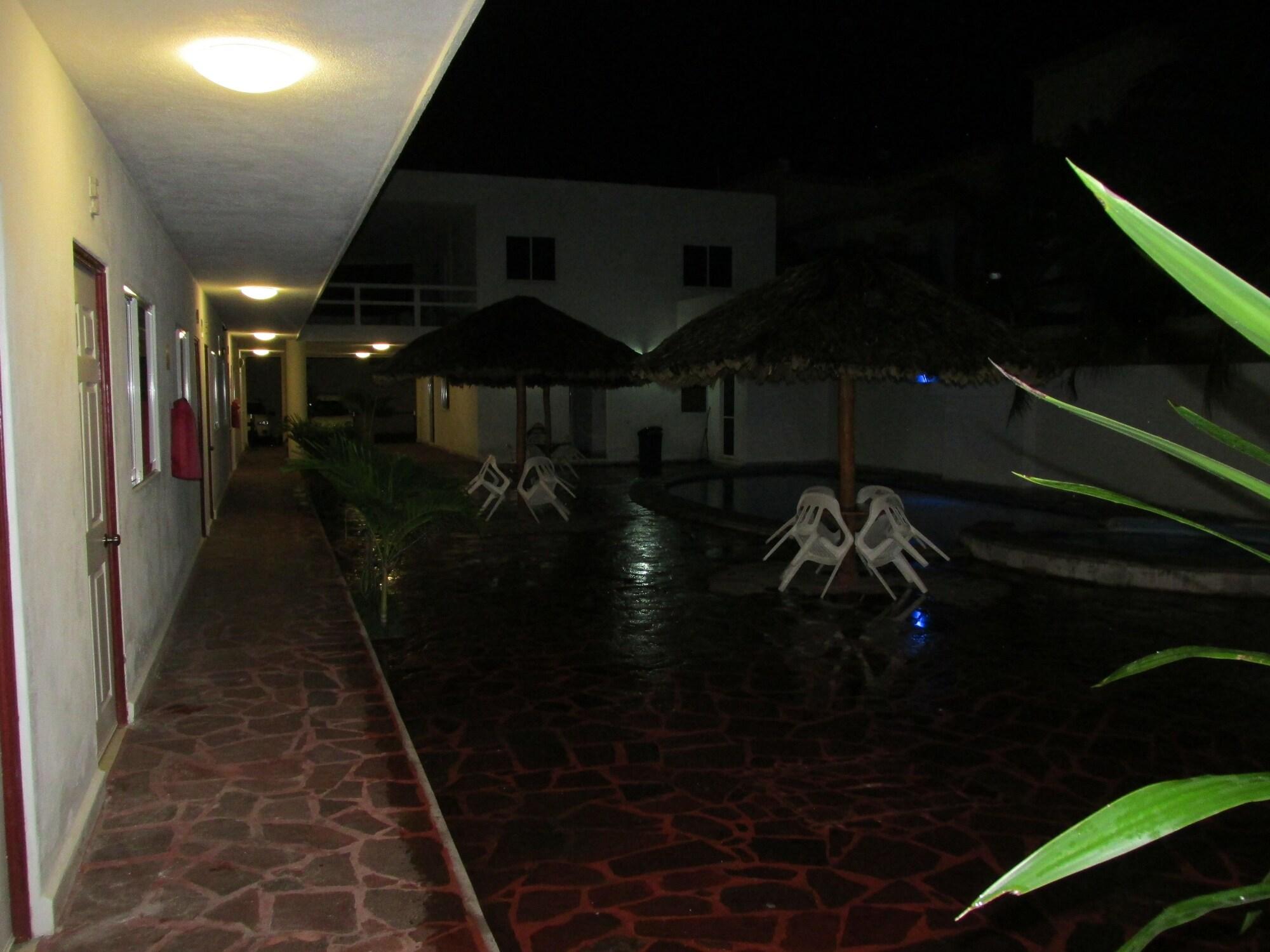 image-housing-carousel