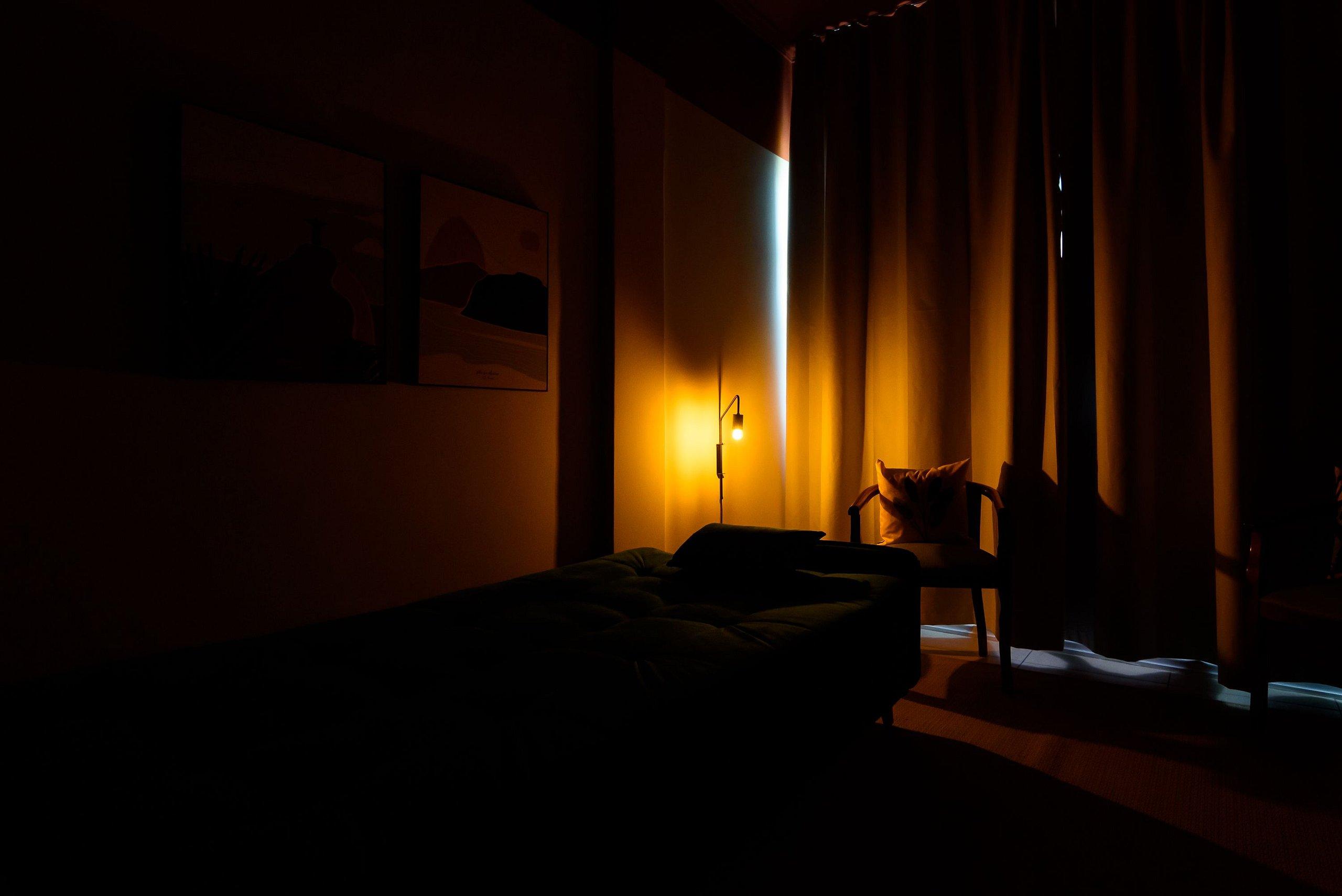image-housing-carousel