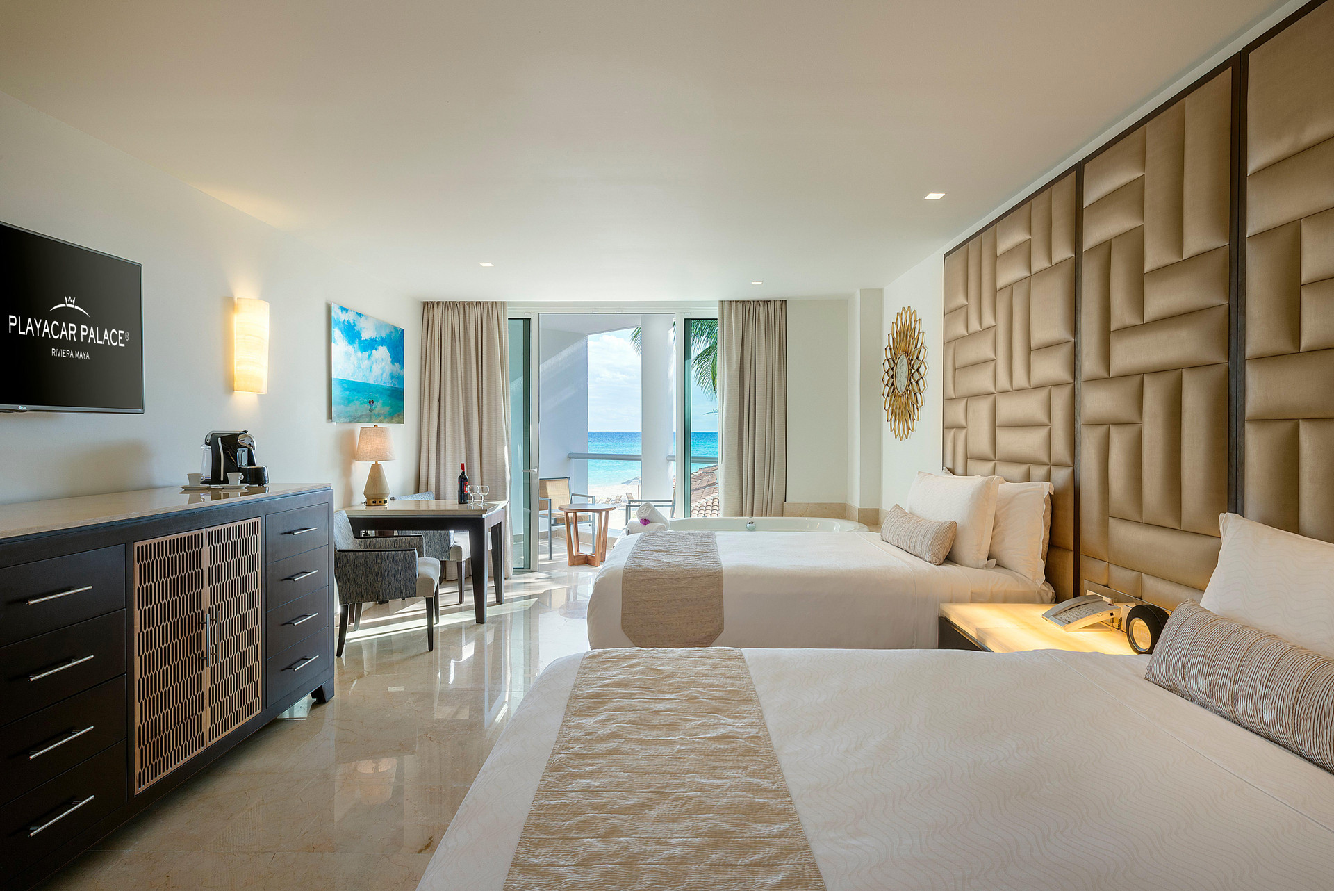 Habitación Superior con Vista Parcial del Mar