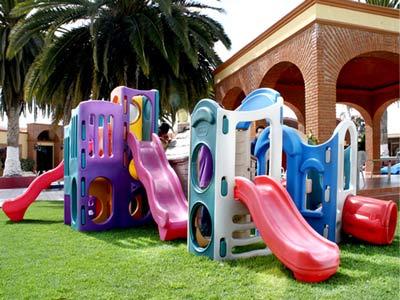 image-housing-carousel