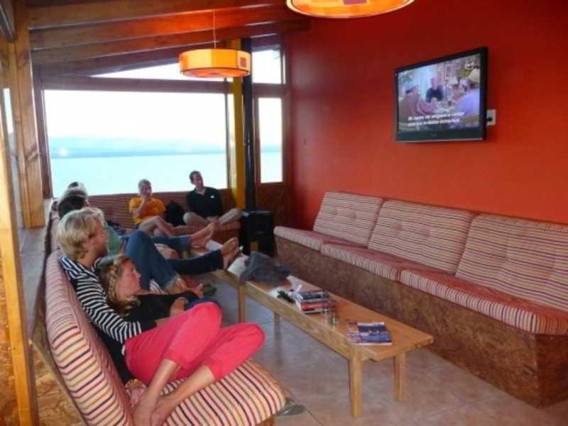 image-housing-carousel