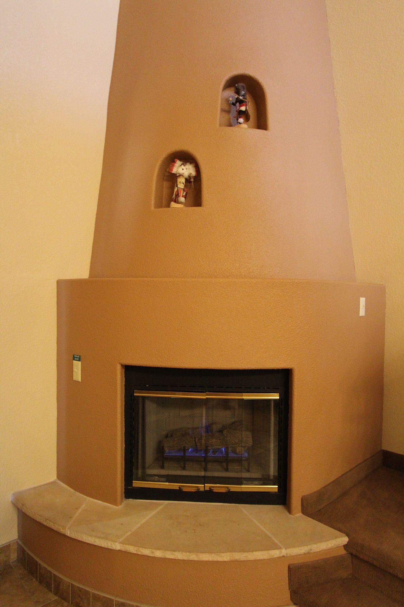 image-housing-carousel