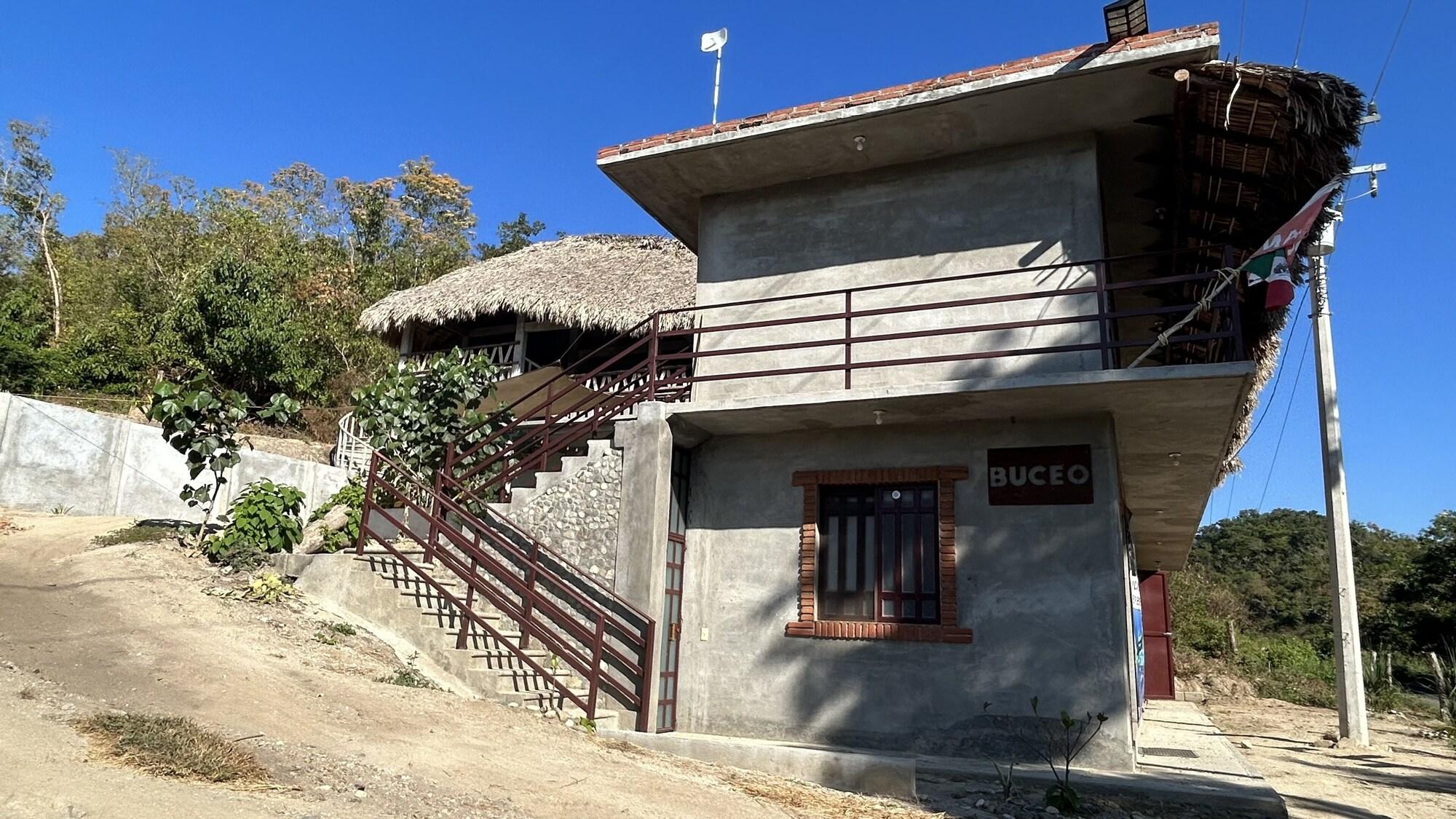 Casa Nayechee Hospedaje & Dive Center 4