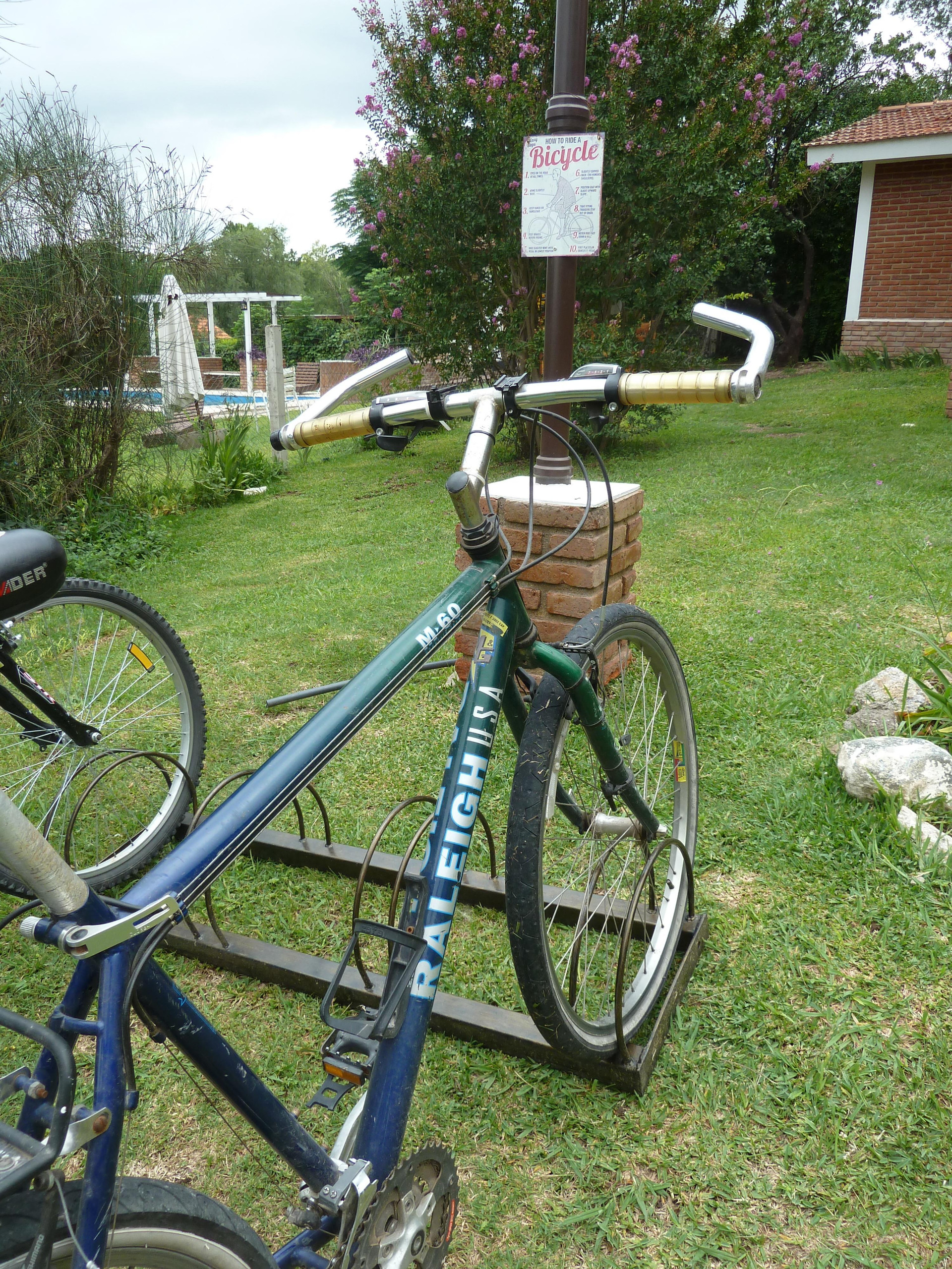 image-housing-carousel
