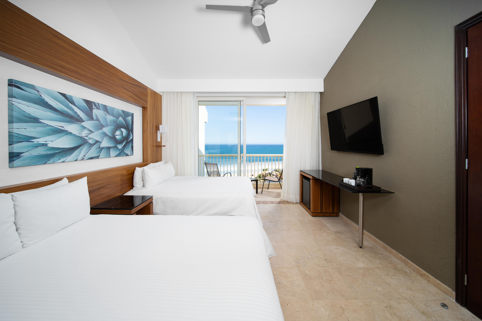 Suite Doble de Lujo con Vista Parcial del Mar