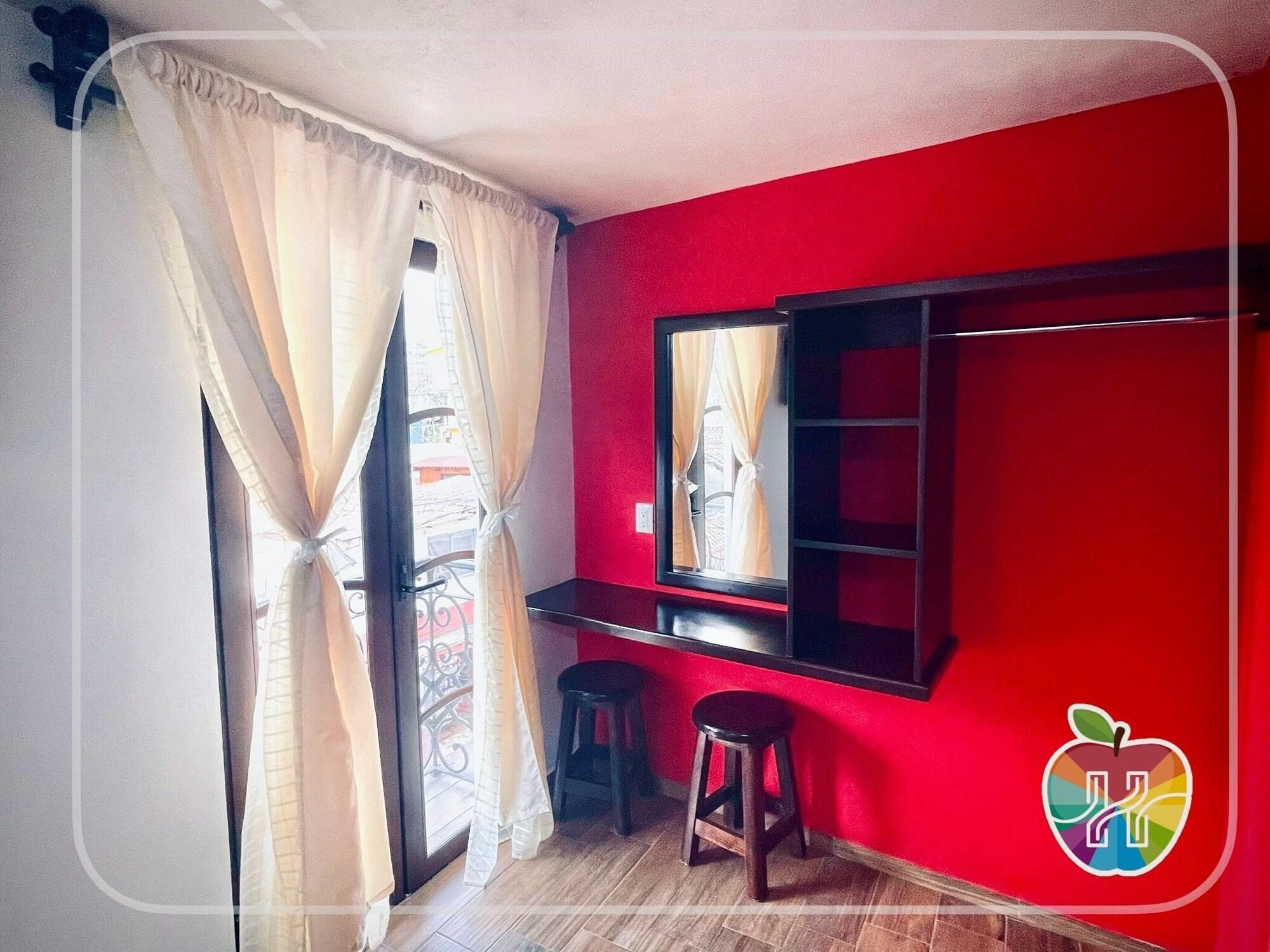 image-housing-carousel