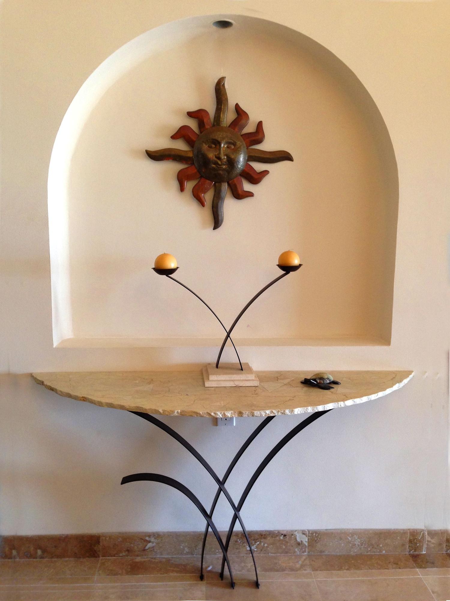 image-housing-carousel