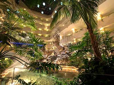 image-housing-carousel