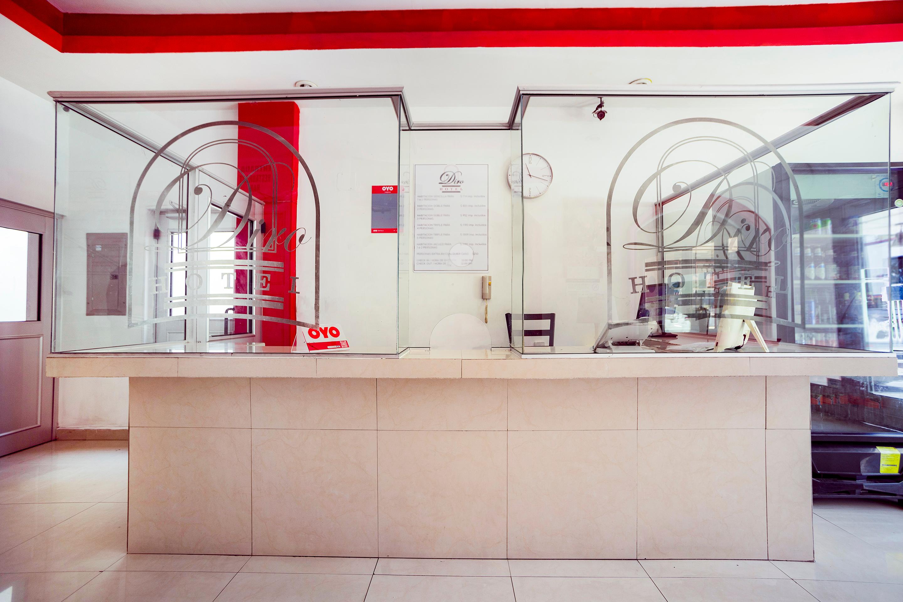 image-housing-carousel