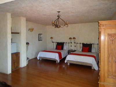 image-housing-carousel
