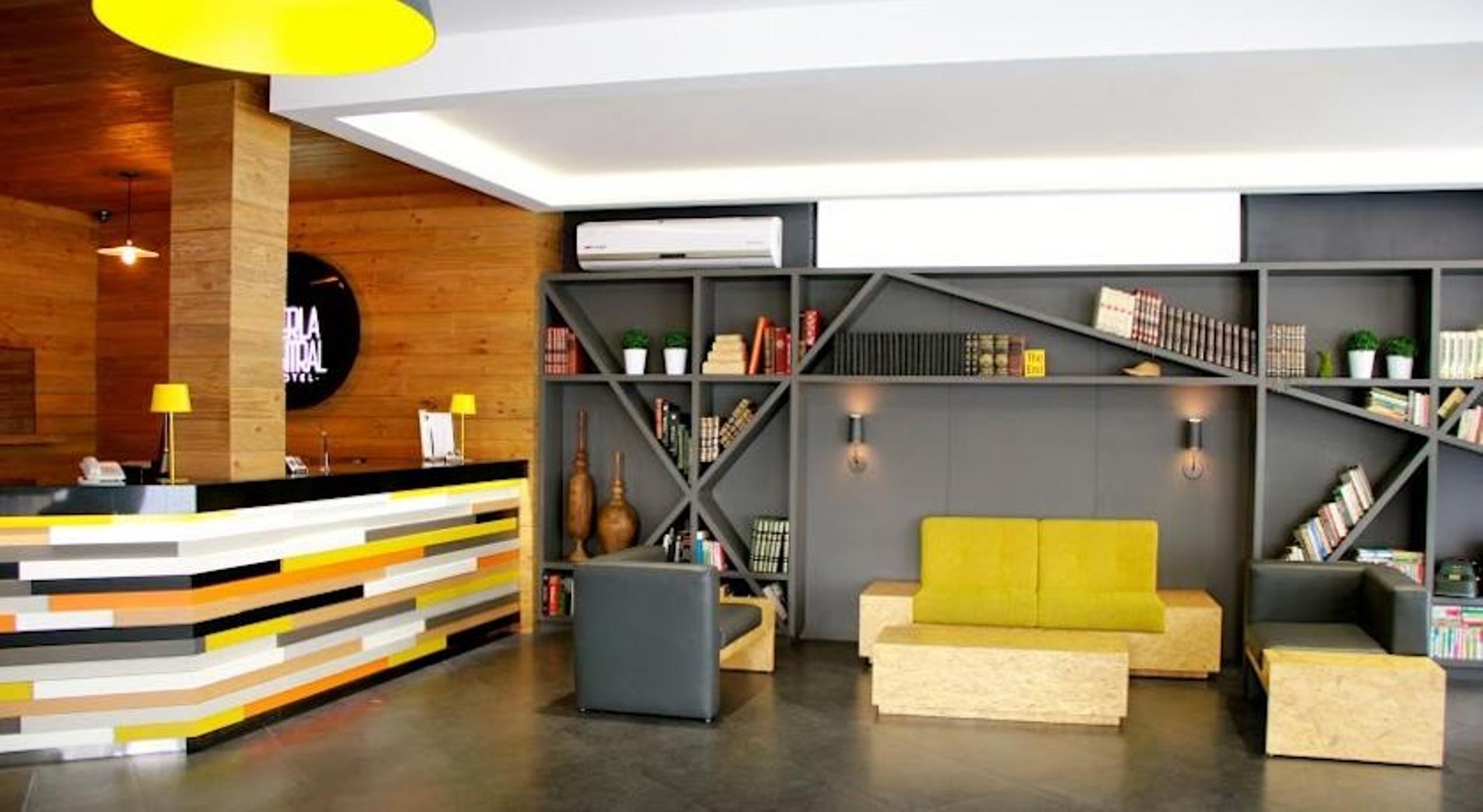 image-housing-carousel