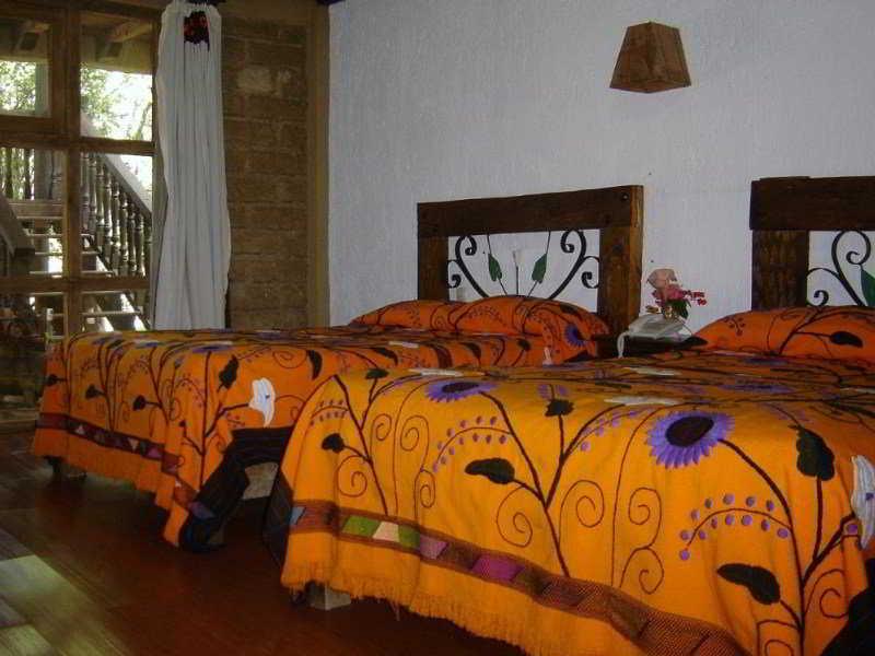 image-housing-carousel