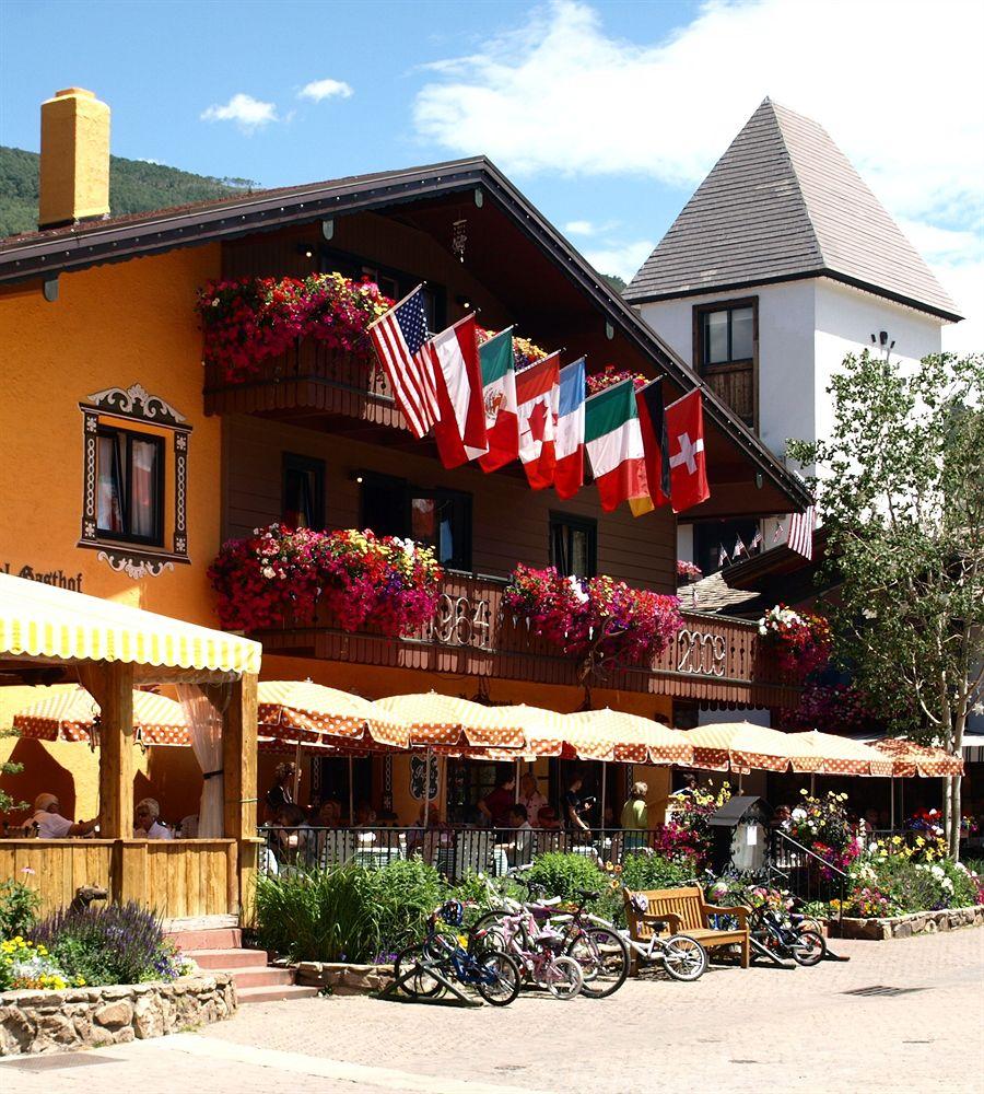 image-housing-carousel
