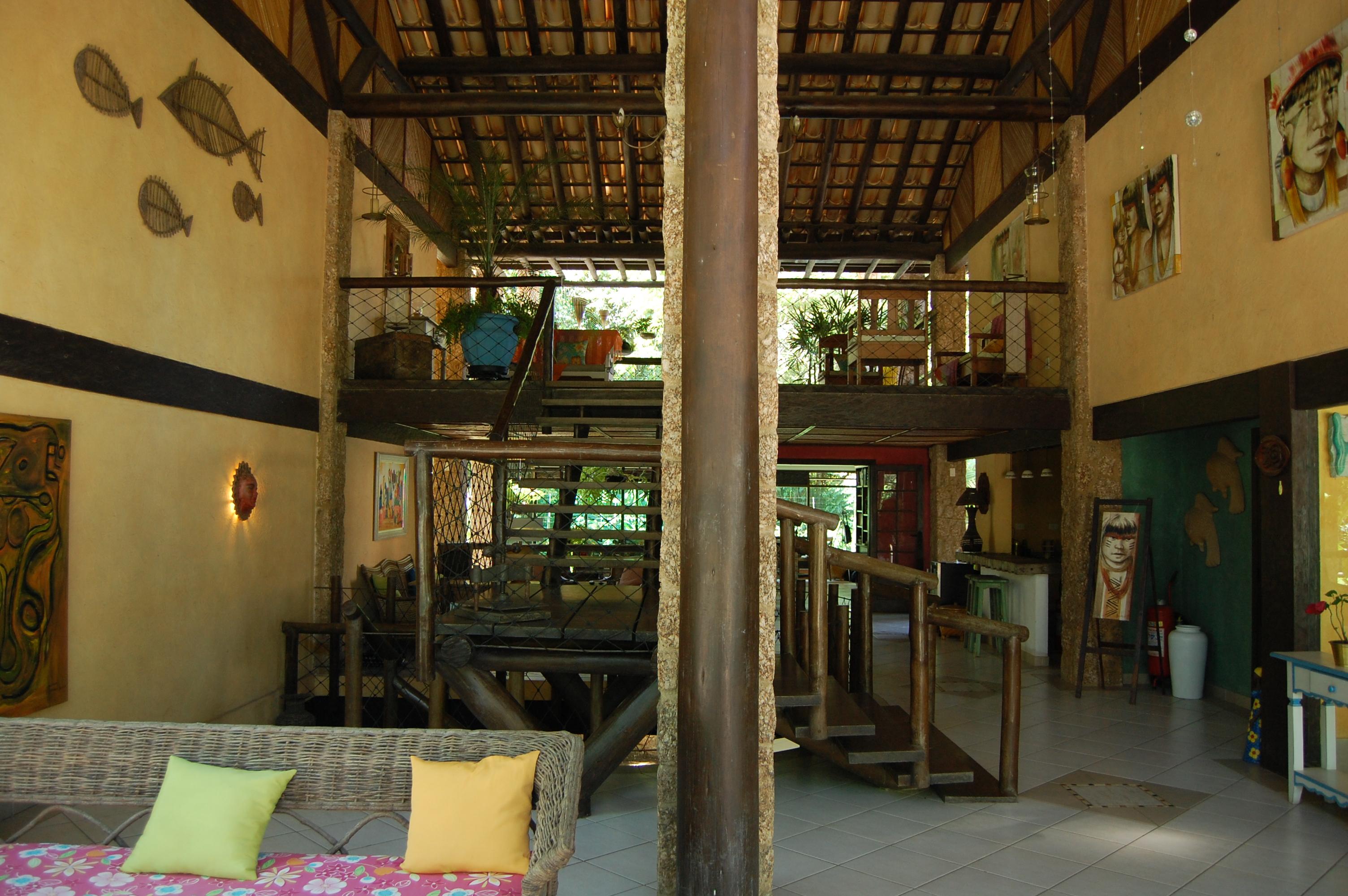 image-housing-carousel
