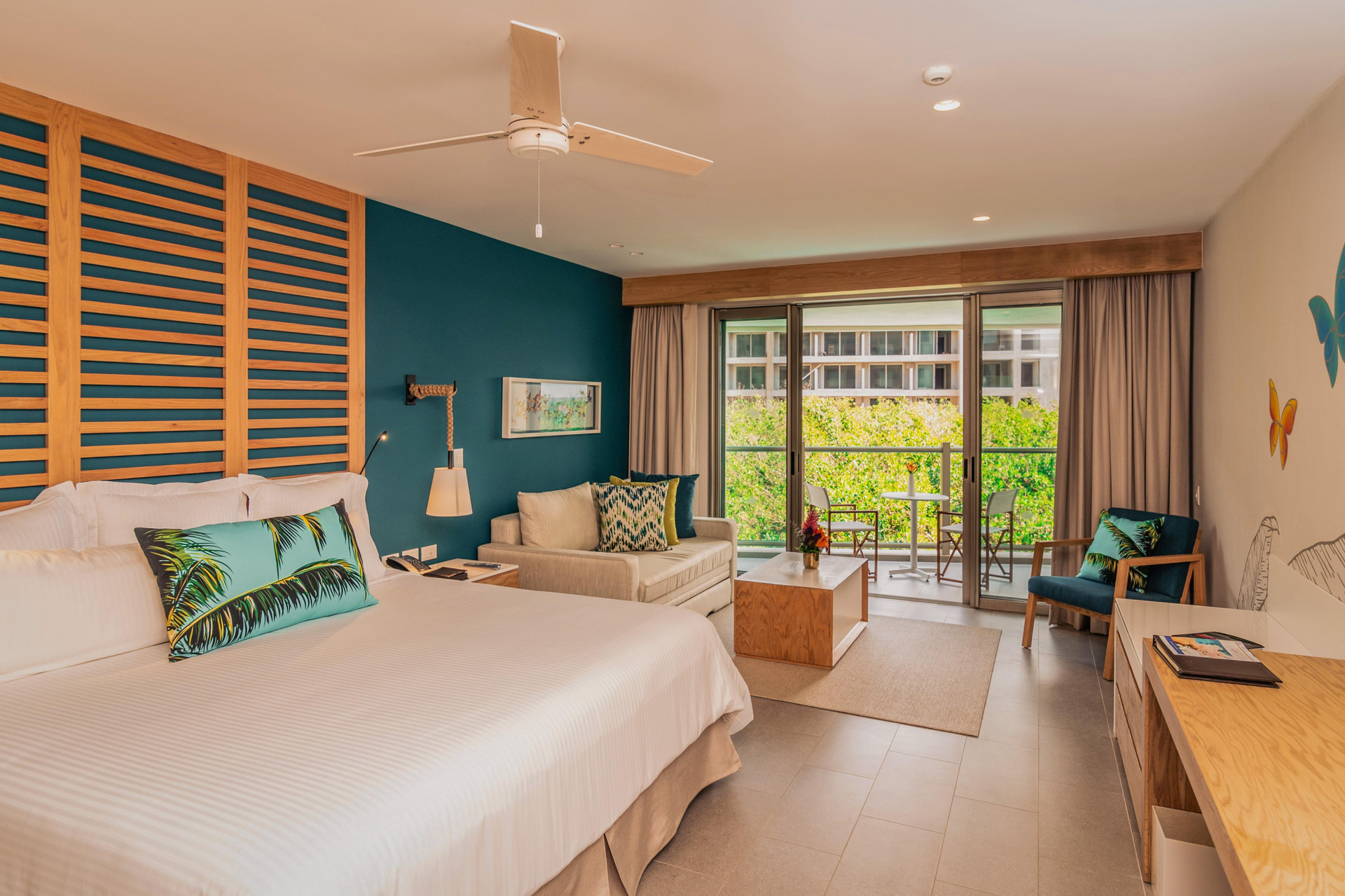 Suite Júnior con Vista al Jardín