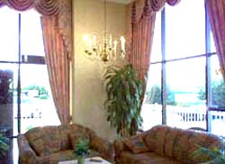 image-housing-carousel