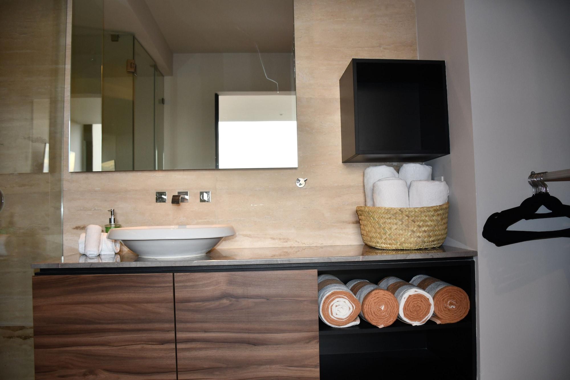 Departamento Deluxe, 1 habitación, balcón, vista a la ciudad