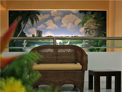 image-housing-carousel