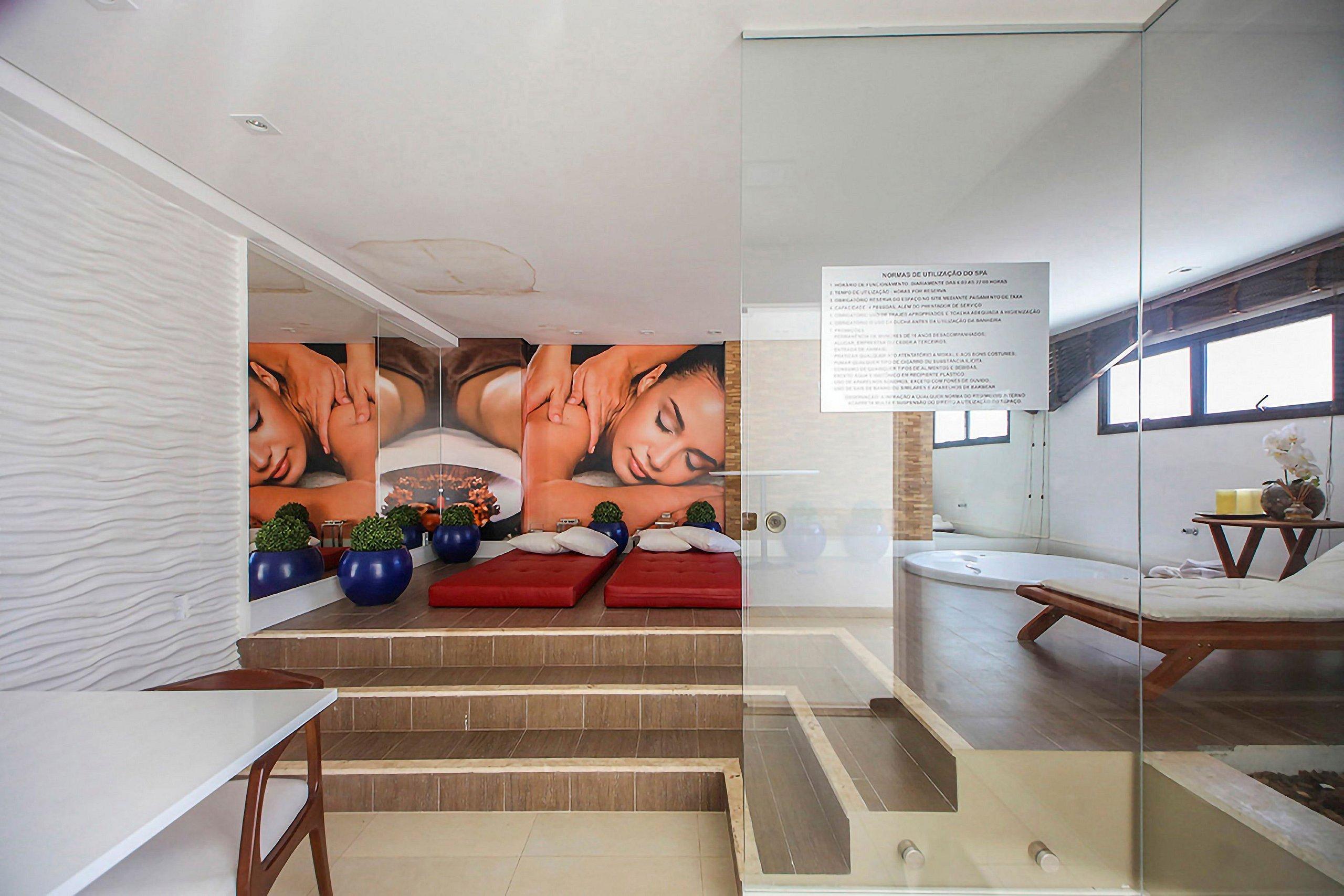 image-housing-carousel