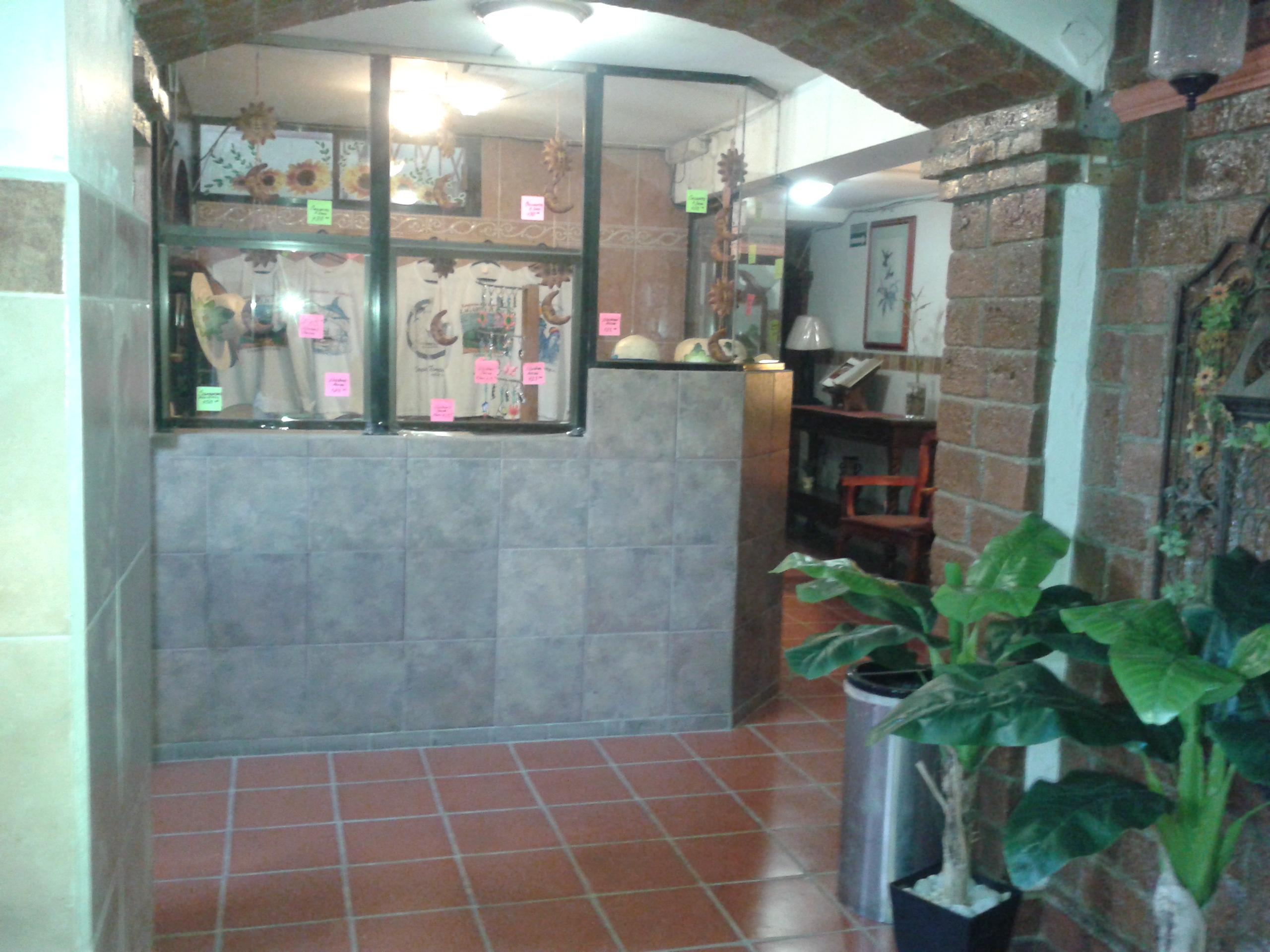 image-housing-carousel
