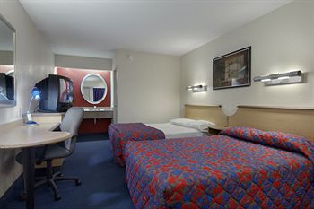 image-housing-carousel