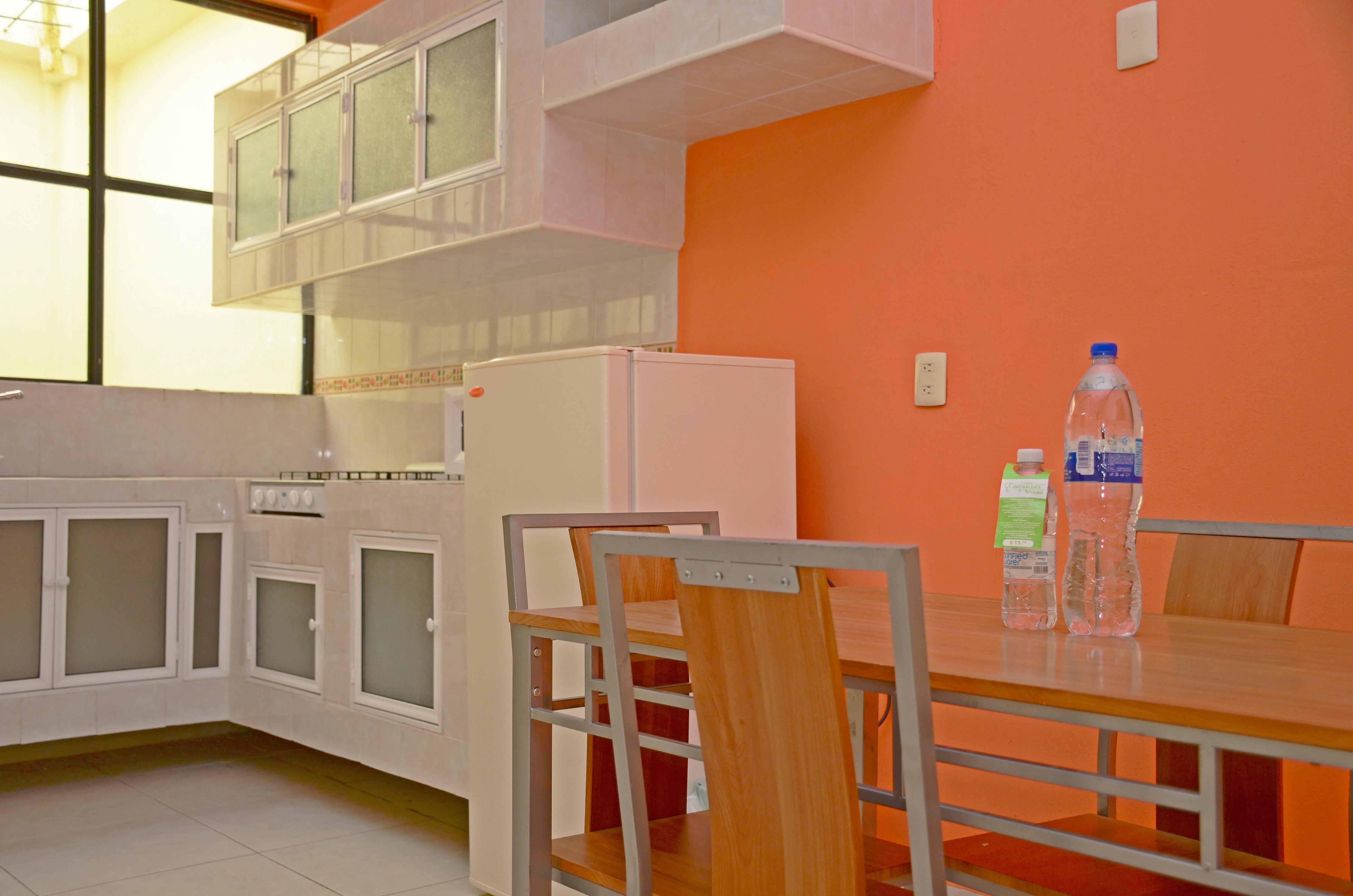 image-housing-carousel
