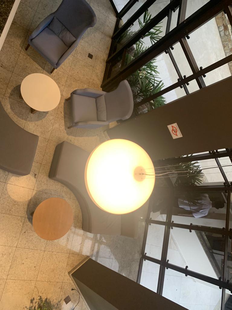 image-housing-carousel