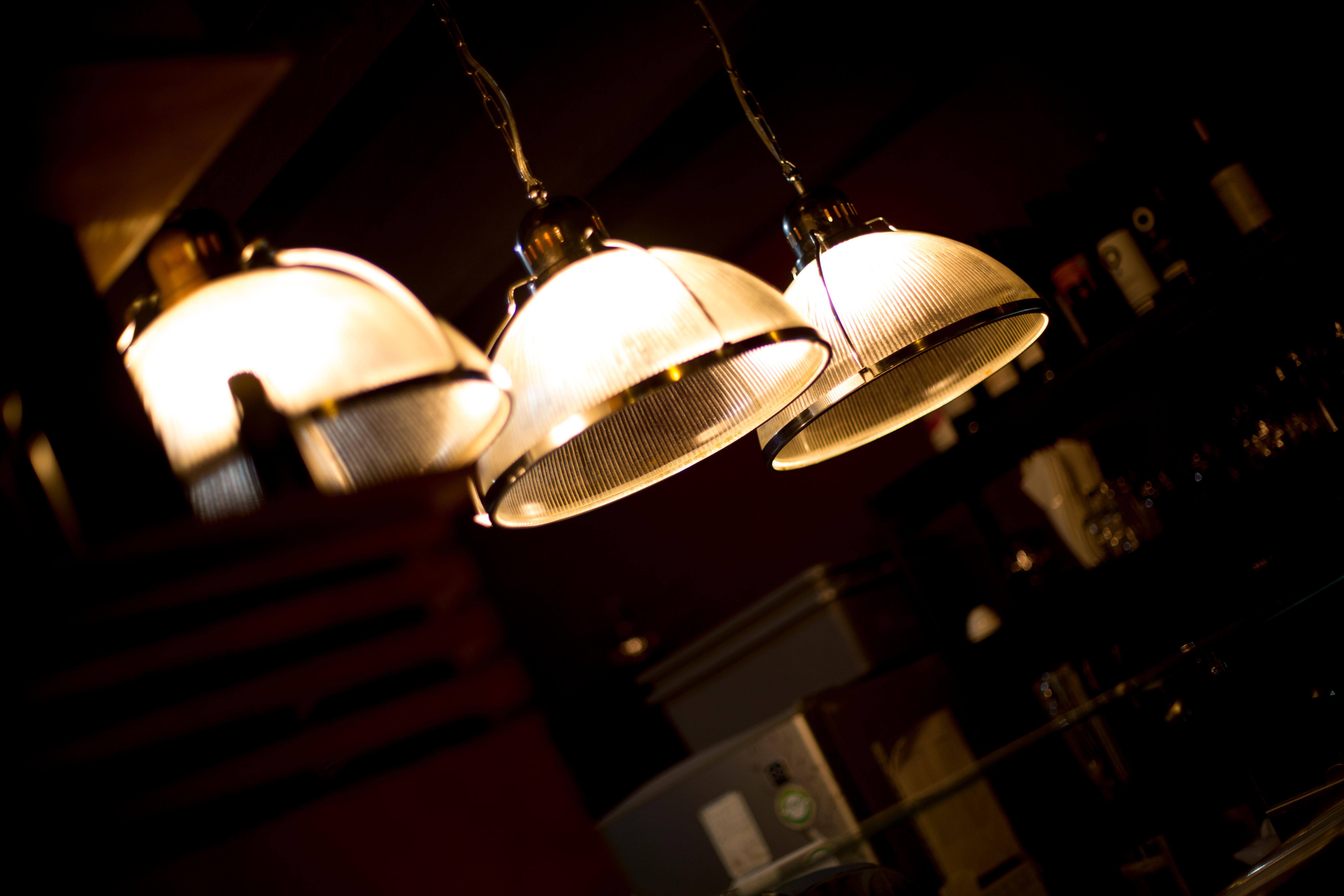 image-housing-carousel