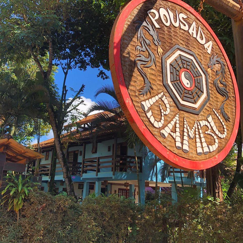 image-housing-carousel