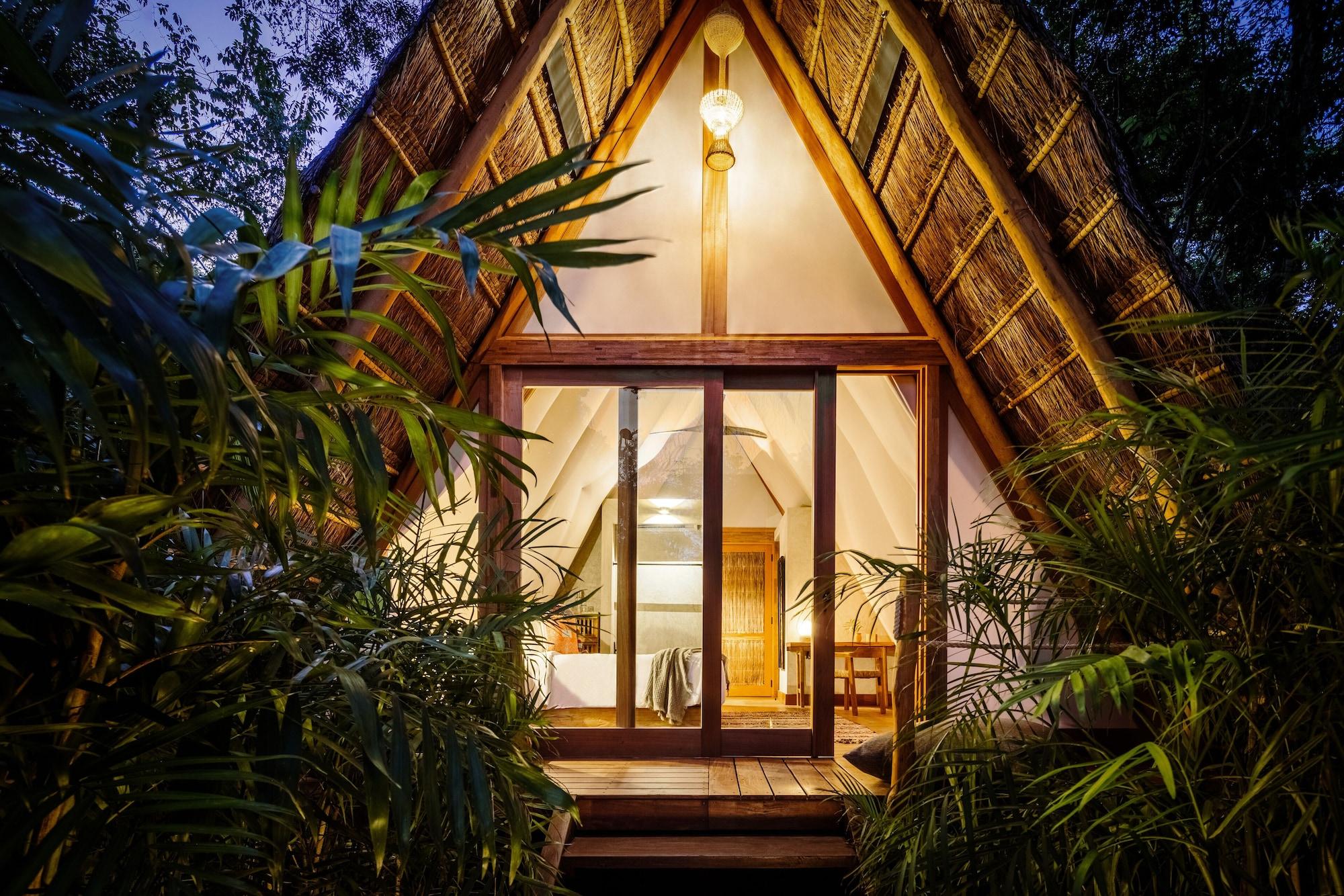 image-housing-carousel