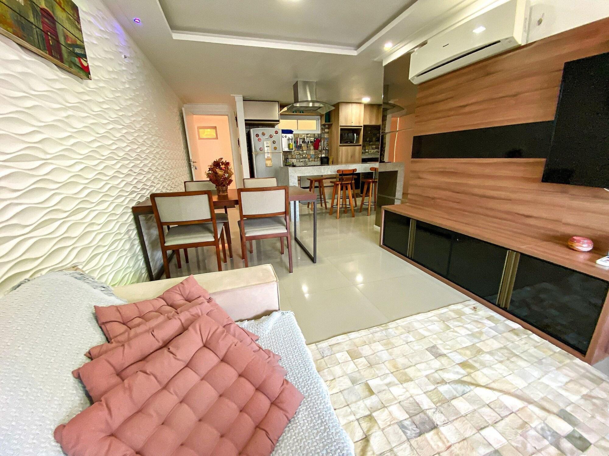 image-housing-carousel