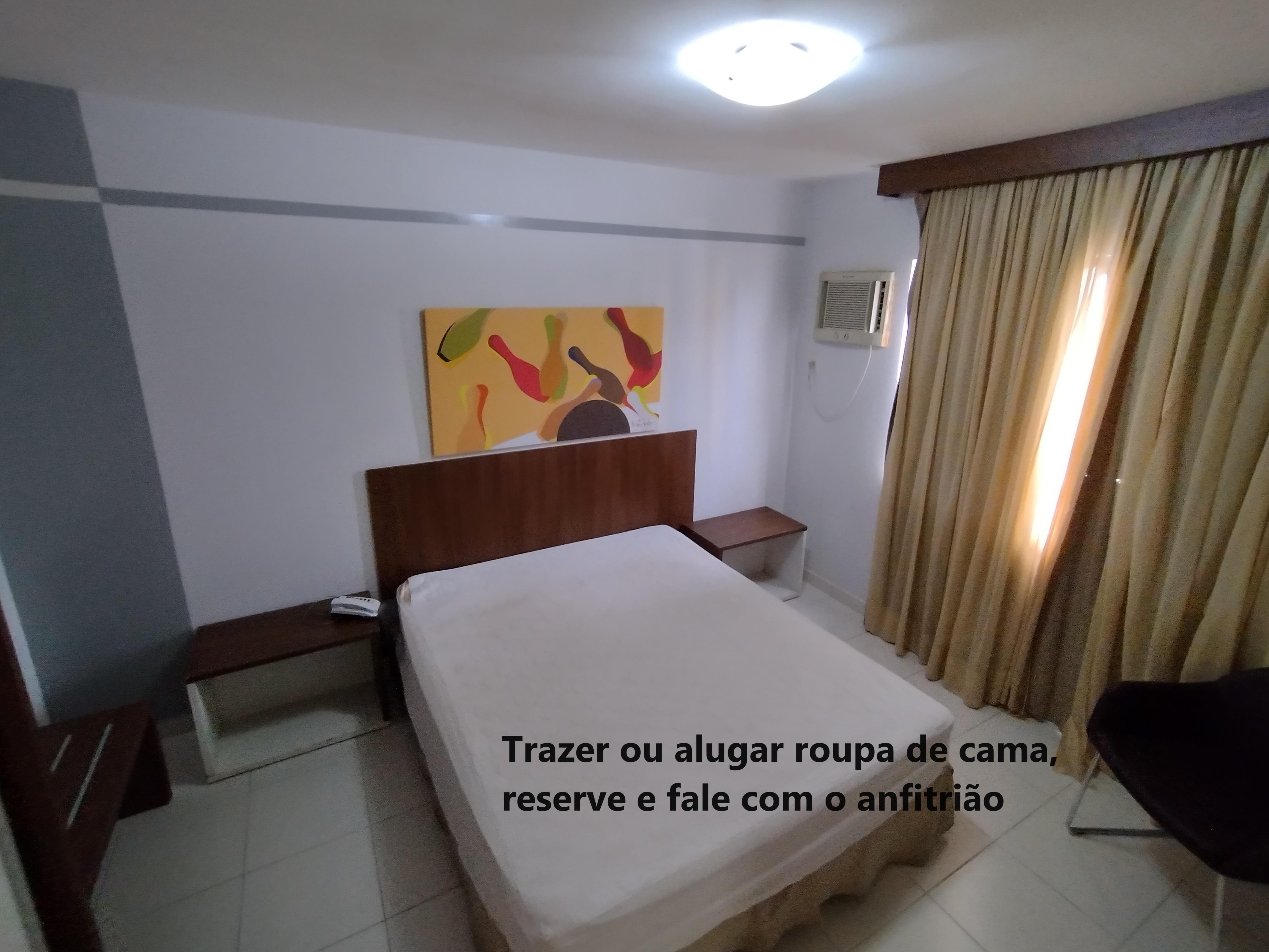 image-housing-carousel