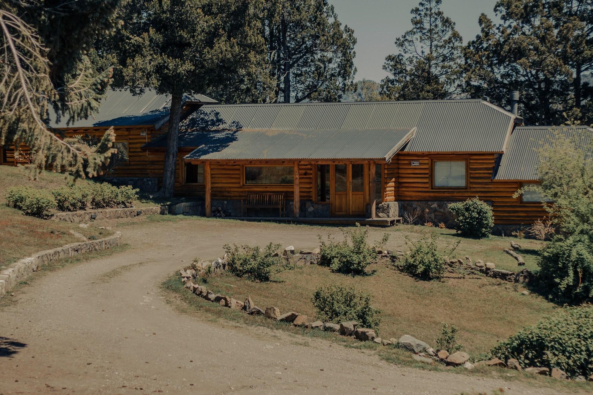 image-housing-carousel