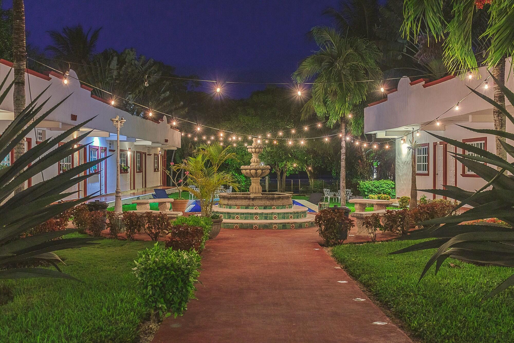 Hotel Lagoon