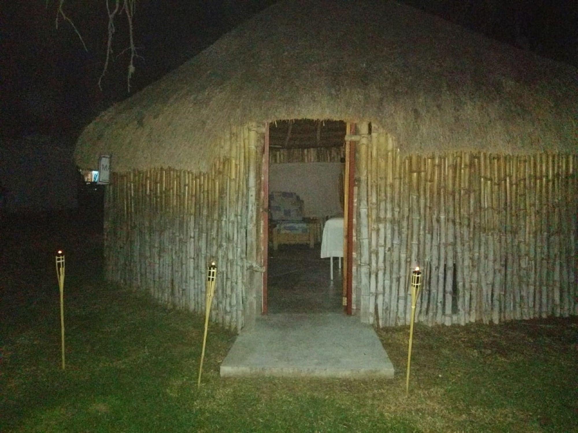 image-housing-carousel