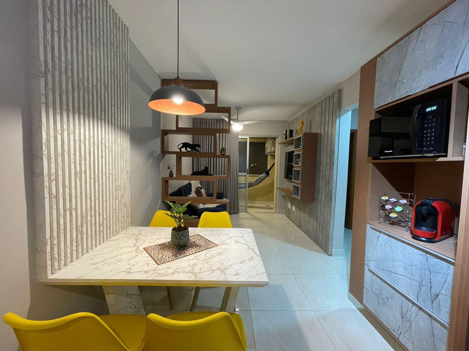 image-housing-carousel