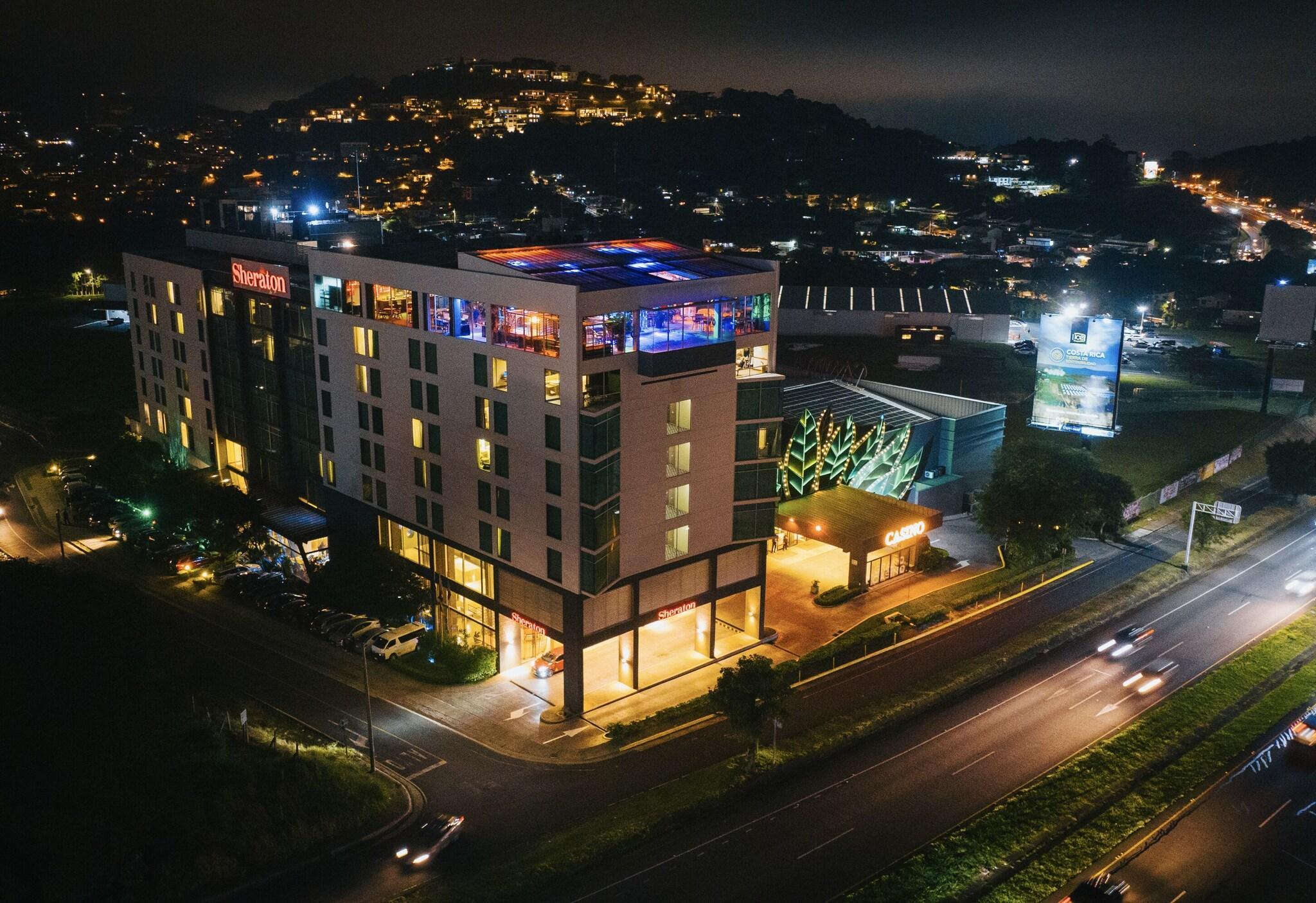 image-housing-carousel