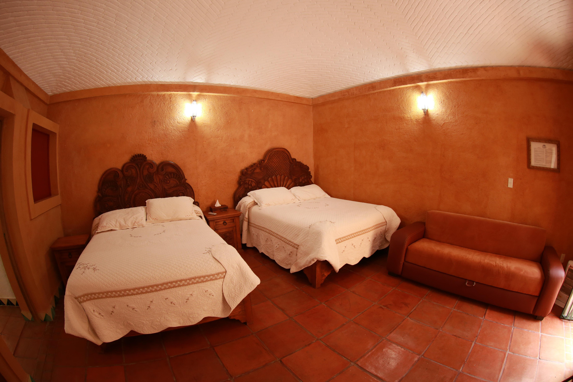 image-housing-carousel