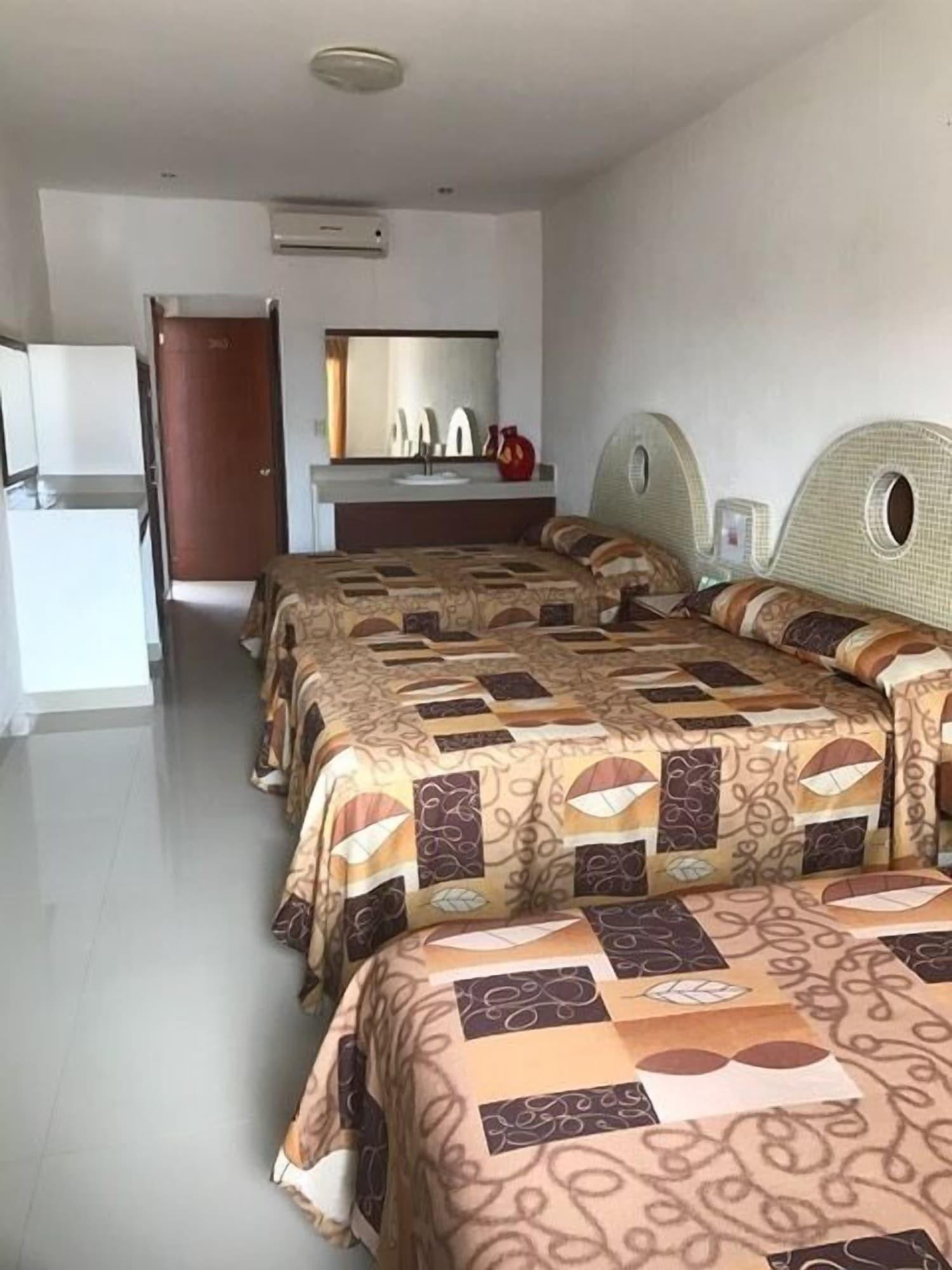 Hotel Maritimo 4