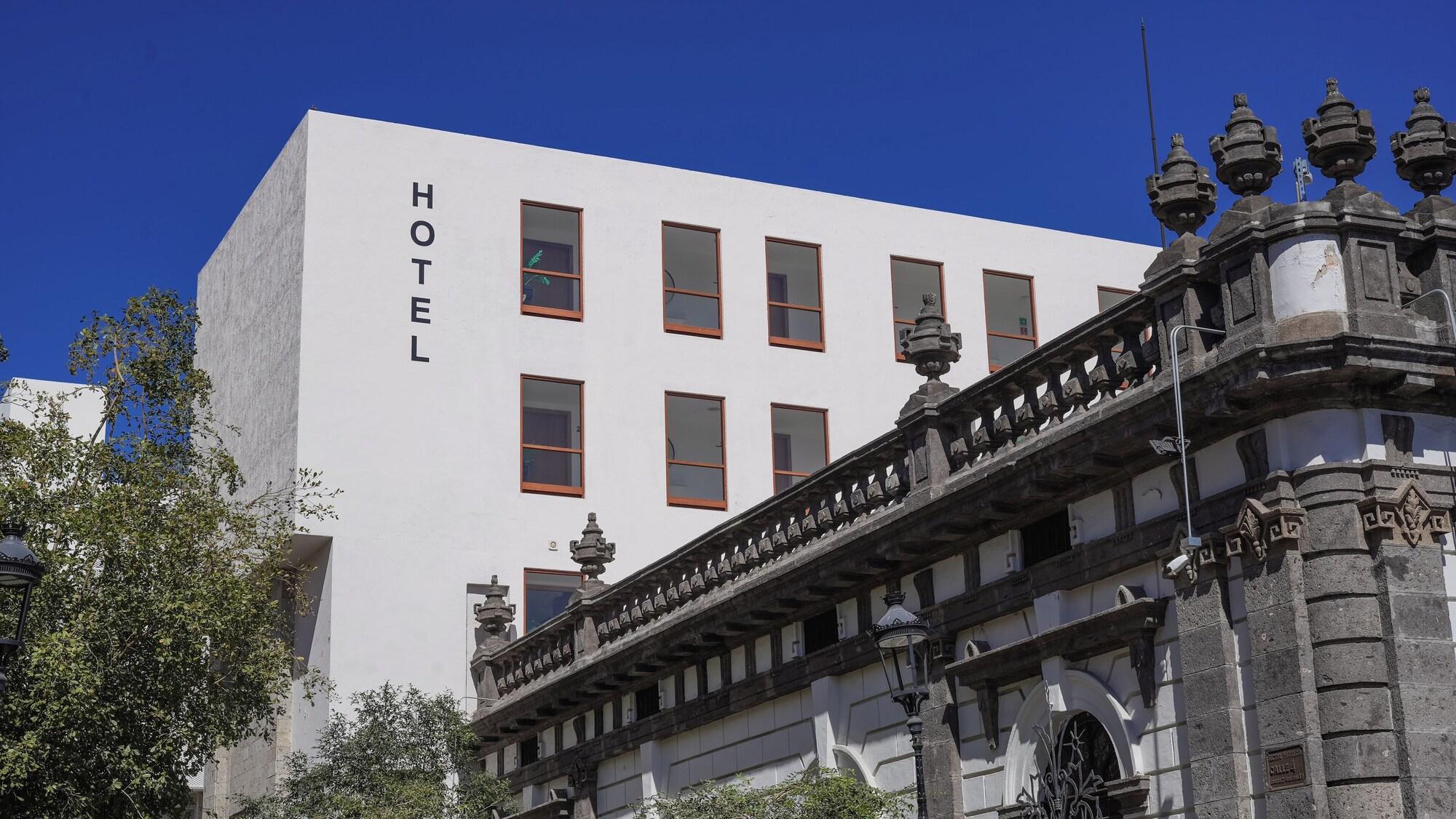 Six Hotel Guadalajara Degollado 5