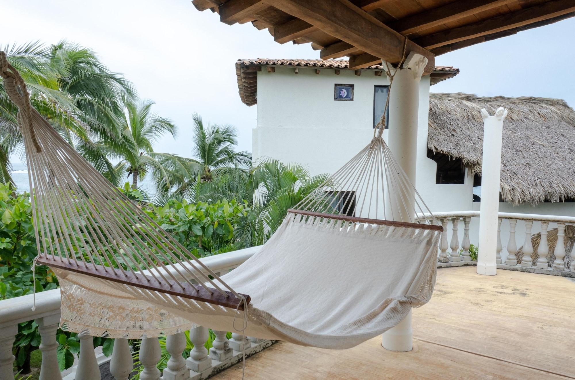 Casa Manzanillo Boutique Hotel 3