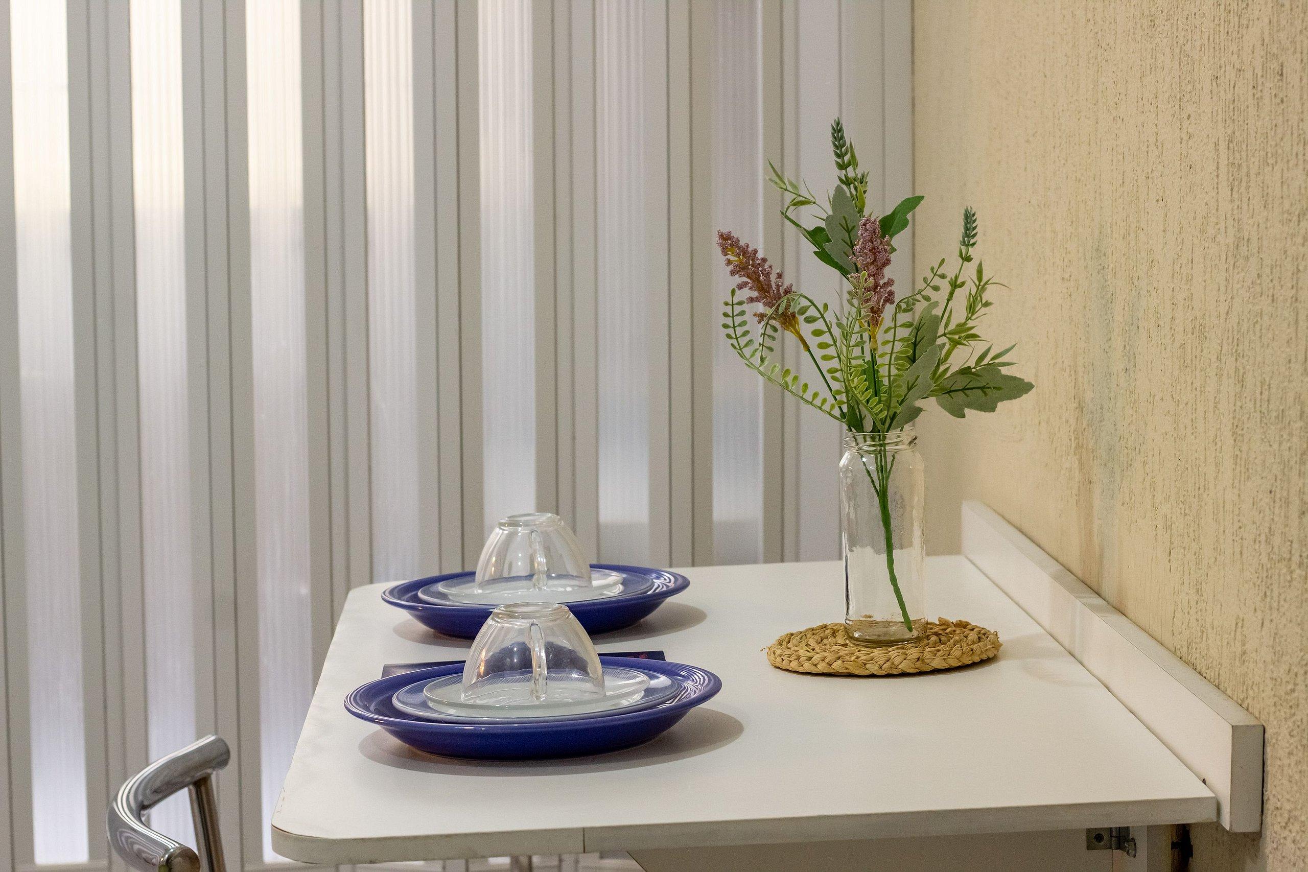 image-housing-carousel