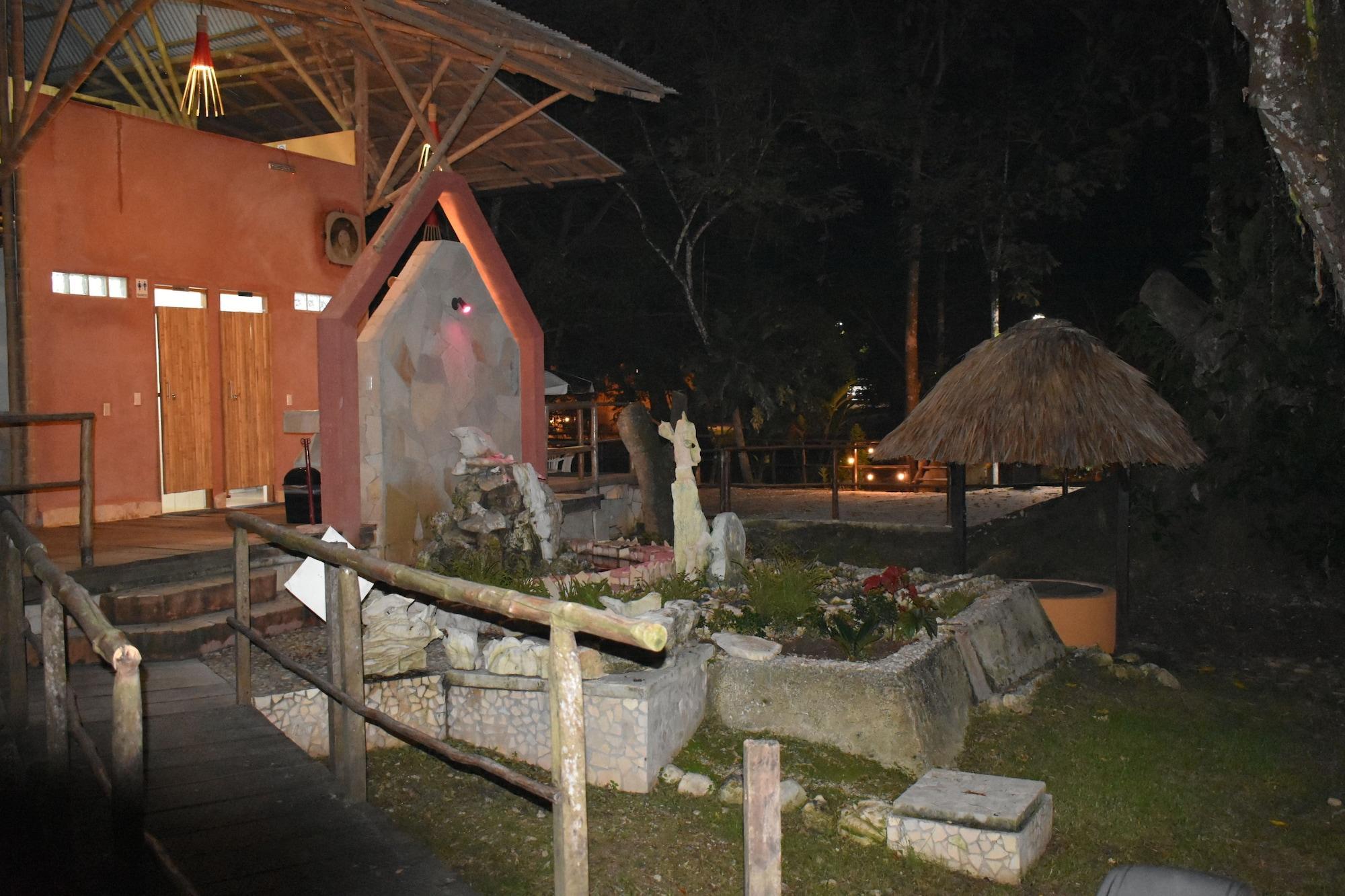 image-housing-carousel