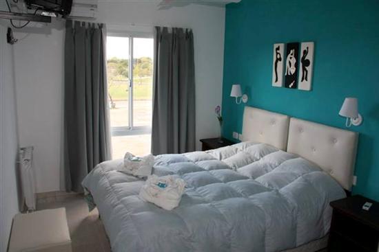 image-housing-carousel