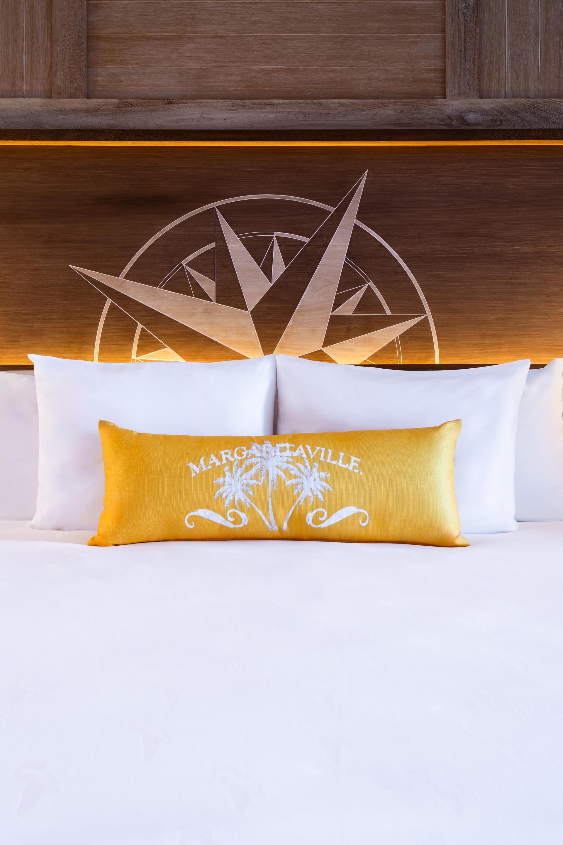 Suite   con Vista Parcial del Mar