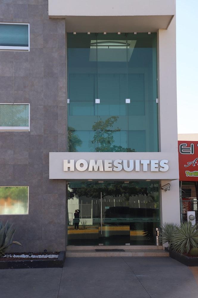 image-housing-carousel