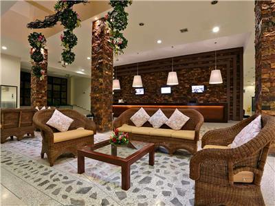 image-housing-carousel