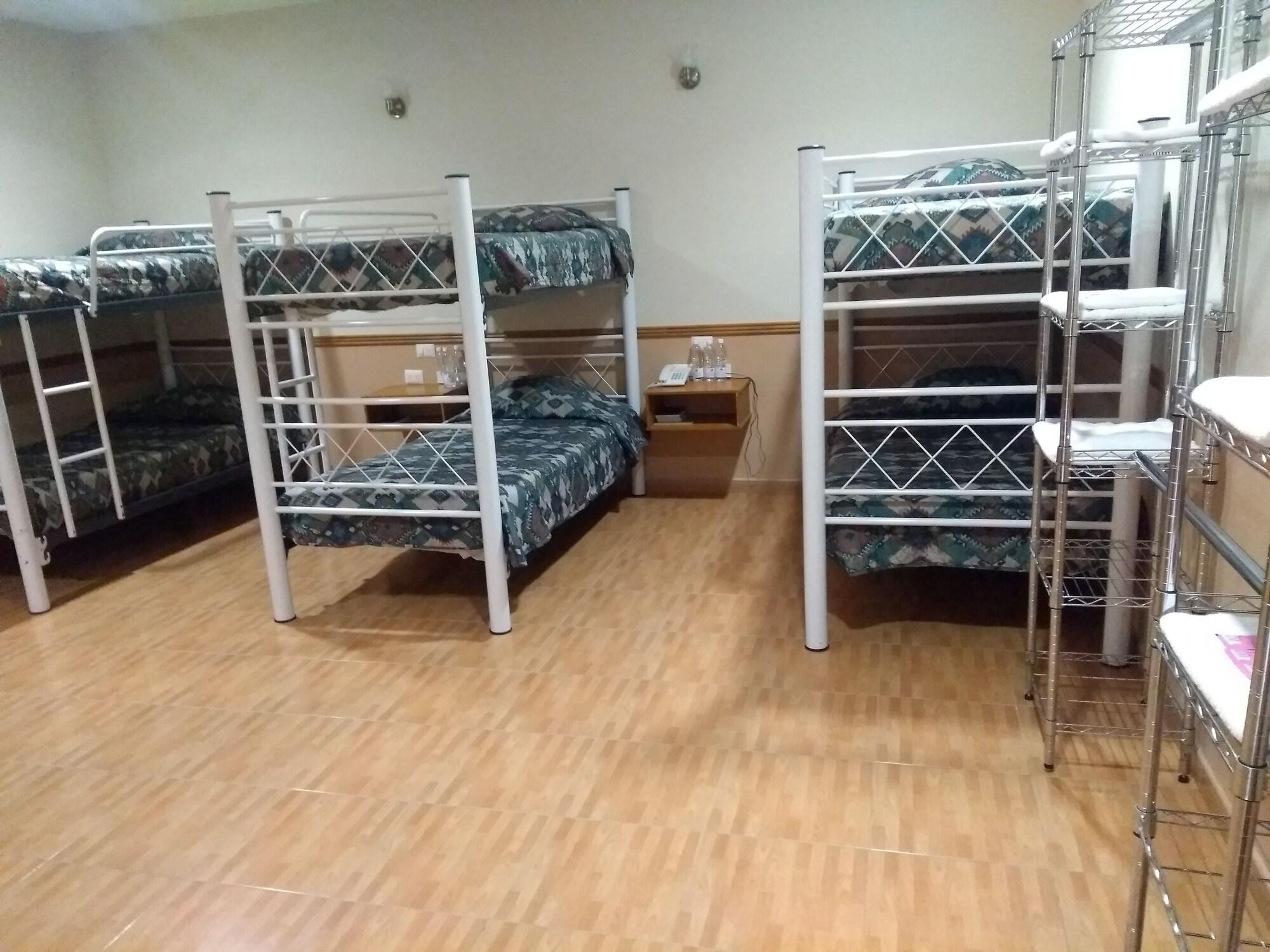 image-housing-carousel