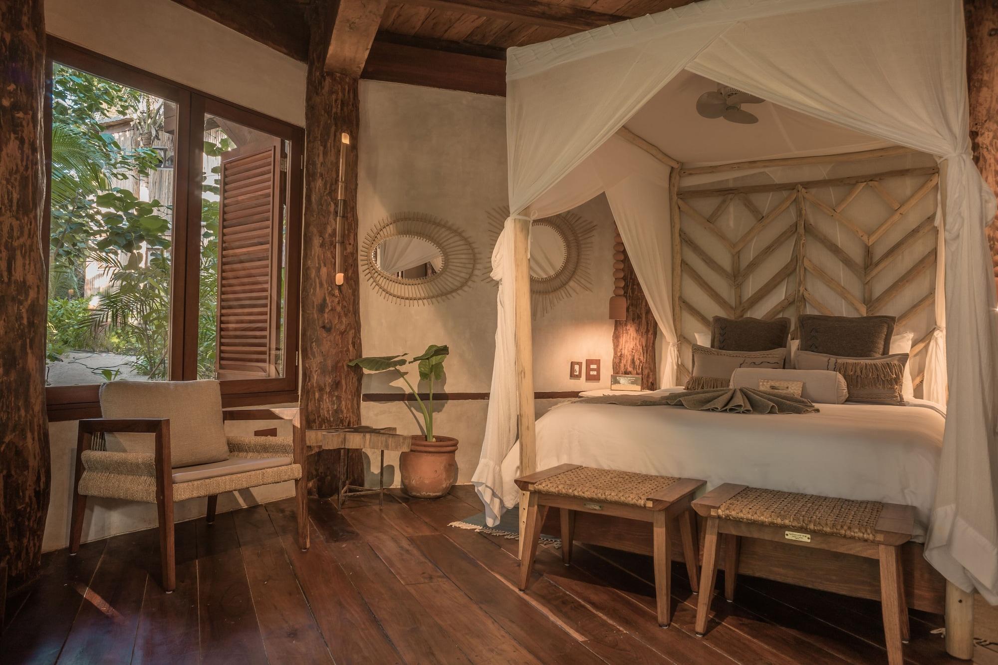 Standard room, Limited view